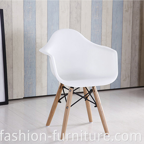 plastic dining chair